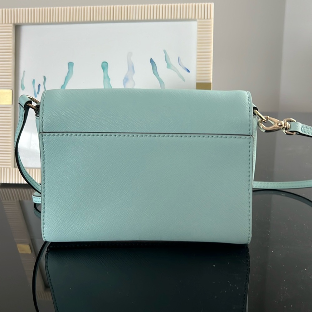 🎉Host Pick🎉Kate Spade Cedar Street Magnolia Crossbody Light Blue - Picture 2 of 16
